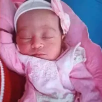 Imagem ilustrativa da imagem Bebê é morta e colocada em pote de sabão em pó; mãe deu várias versões