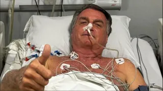 Imagem ilustrativa da imagem Boletim médico atualiza estado de saúde de Bolsonaro