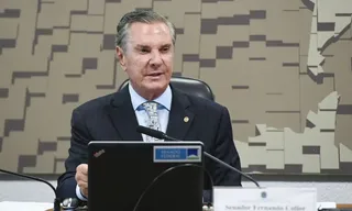 Imagem ilustrativa da imagem Ex-presidente Fernando Collor vai cumprir pena em casa