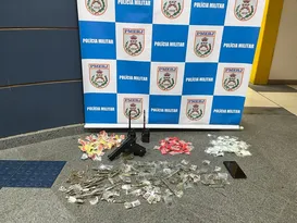 Imagem ilustrativa da imagem Grupo é preso com drogas e arma falsa em Niterói