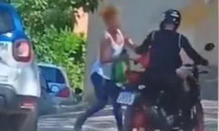 Imagem ilustrativa da imagem Motociclista de app apanha ao se recusar a entrar em comunidade de Niterói