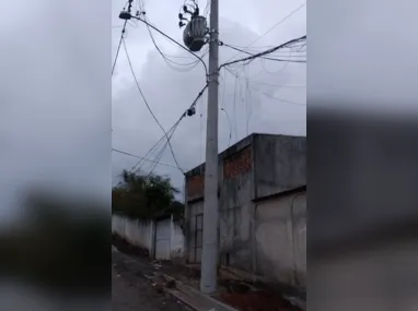 Bombeiros e PM foram acionados ao local