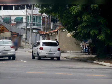 Os estelionatários foram presos por agentes da 82ª DP