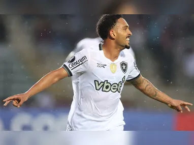 Pedrinho conduz as negociações e sempre deixou claro que Diniz é o plano A