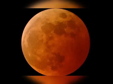 Imagem ilustrativa da imagem 'Lua de Sangue': da beleza à frustração; veja fotos