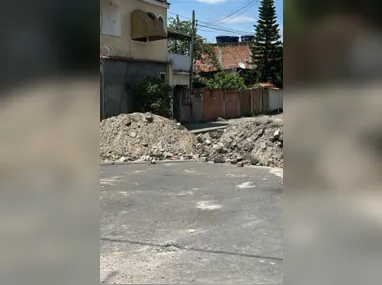 Todo o material e os dois suspeitos foram encaminhados para a 74ª DP (Alcântara)