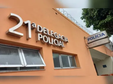 Armas brancas apreendidas e celulares recuperados pela Polícia Militar