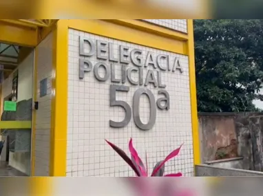 O motorista de aplicativo Alberto de Oliveira Gomes com a companheira, Andreia Ramos Cortes