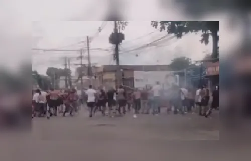 Torcedores de Flamengo e Fluminense se enfrentam; vídeo