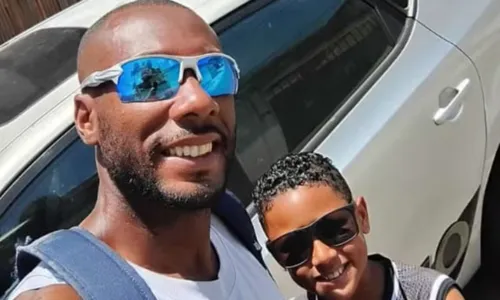 Um dos tiros atravessou a perna de Davi Lucas e se alojou na perna do pai, Maicon da Conceição