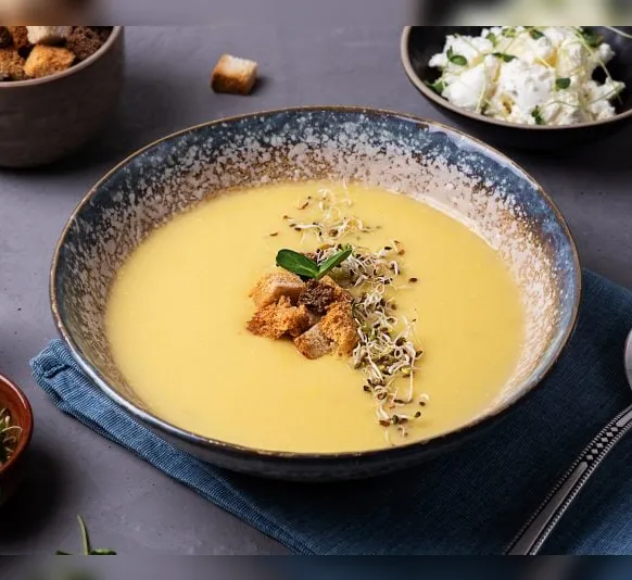 Sopa para desintoxicar após a comilança da Páscoa