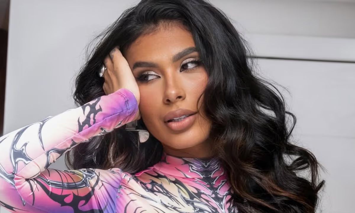 Pocah sofre acidente durante ensaio para show: 'Muita dor'