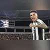 Ao lado de seu cavalo Dossiê, Manuella forma uma dupla de destaque nas competições