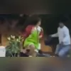 Imagem ilustrativa da imagem 'Chiquinha' apronta em bar e acaba perseguida; vídeo