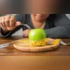 Imagem ilustrativa da imagem Cuidado! Esses 7 erros sabotam sua dieta sem você perceber