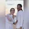 Imagem ilustrativa da imagem 'Du neida': cantor sertanejo choca noivos em casamento; vídeo