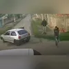 Os dois suspeitos foram presos pela Polícia Militar