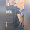 Acusada pelo crime foi presa no local de trabalho