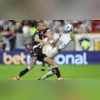 Jogadores do Vasco se mostram abatidos após sofrer mais um gol na altitude de Quito