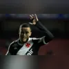 Torcedores do Fluminense se aglomeraram para acompanhar o jogo contra o Al-Hilal