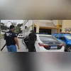 Um ônibus foi incendiado pelos criminosos