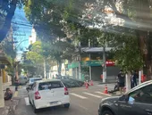 Acidente entre carro e moto deixa feridos em Niterói