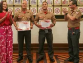 Bombeiros de resgate heroico em praia de Niterói são homenageados