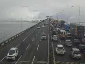 Motoristas levam mais de 40 minutos na Ponte, sentido Rio