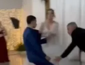 Noivo desmaia no altar após amada entrar na igreja; vídeo