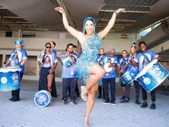 Acadêmicos de Niterói fica sem rainha de bateria