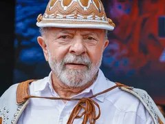 Acadêmicos de Niterói vai levar Lula pra Sapucaí em 2026; saiba tudo