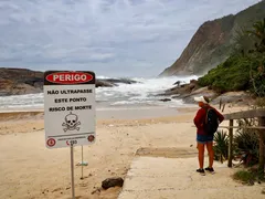 Alerta de ressaca em praias do Rio e Niterói no Réveillon