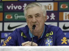 Ancelotti vibra com a primeira vitória no comando da Seleção