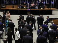 Aprovado aumento no número de deputados federais; veja quantos