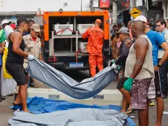 Cinco PMs são presos por crimes durante megaoperação no Rio