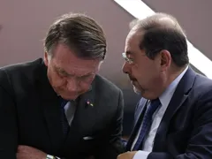 Defesa afirma que recorrerá da decisão que prendeu Bolsonaro