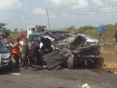 Dois mortos em acidente grave envolvendo boxeador famoso