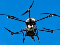 Drones vão vigiar a saída de banhistas em Copacabana