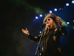 É hoje! Alceu Valença leva forró para dia do aniversário de Maricá