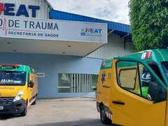 Engavetamento com quatro carros deixa feridos na BR-101, em SG