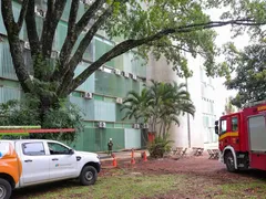 Explosão de rede elétrica em ministérios deixa seis feridos em Brasília