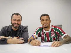 Fluminense anuncia renovação de contrato com joia da base