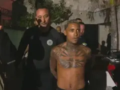 Funkeiros se revoltam contra a prisão de MC Poze do Rodo