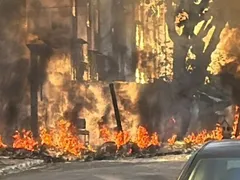 Guerra no Rio: Avenida Brasil fechada