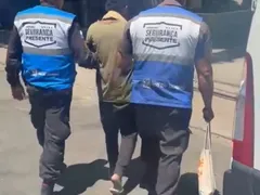 Homem é preso por furtar imagem de Jesus em cemitério do Rio