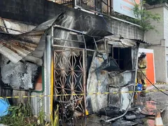 Incêndio atinge barraca em Niterói e danifica muro de creche