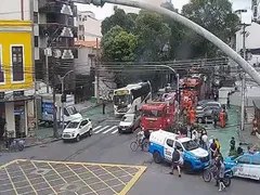 Incêndio atinge restaurante árabe na Zona Norte do Rio
