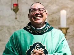 Laje desaba em Salvador e mata padre e mais duas pessoas