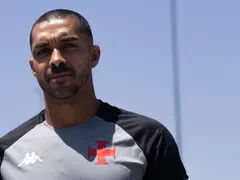 Lateral do Vasco é convocado para a Seleção Brasileira