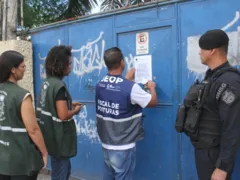 Mais 5 ferros-velhos interditados em São Gonçalo; veja onde